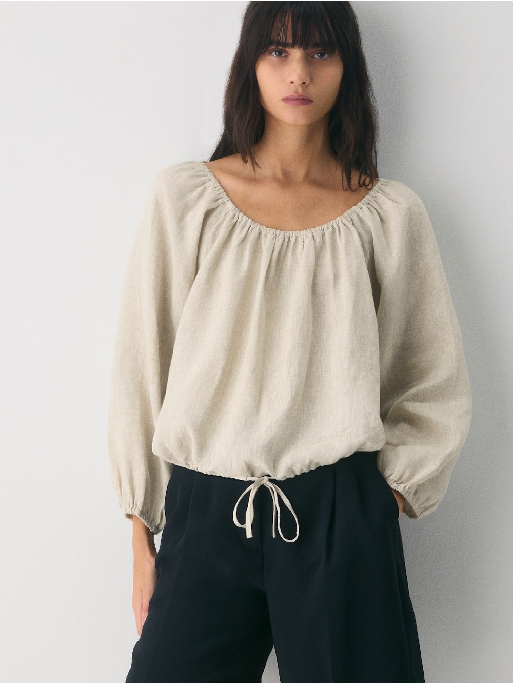 Aritzia Fiore Linen Off-Shoulder Blouse in Natural